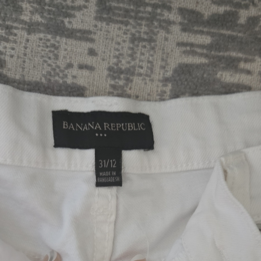 Banana Republic White Jean Shorts High-Waisted Cuffed - Picture 2 of 10